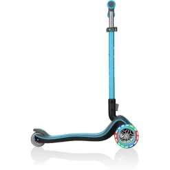 GLOBBER Scoot Er ELITE Deluxe Verlichte Wielen, Hemelsblauw -Kinder Avontuur Verkoop globber scoot er elite deluxe verlichte wielen hemelsblauw a303772 1