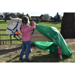 Kinder Avontuur Verkoop -Kinder Avontuur Verkoop helga kreft afdekzeil voor tuinpaarden a292647 1